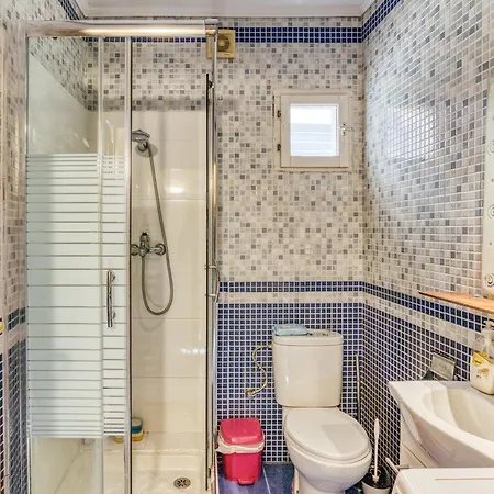 Apartamento L'Escala Apartment *